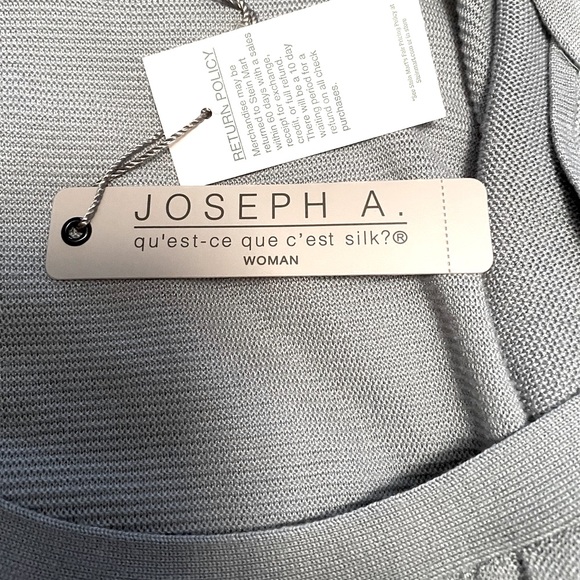 Joseph A | NWT Elevated Stone Blue Flutter Sleeve Cold Shoulder Tunic Sweater - Picture 12 of 13